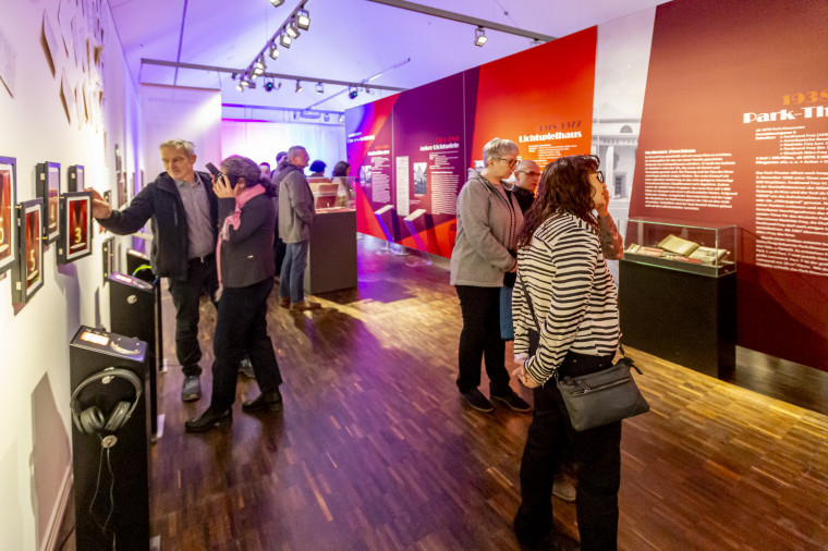 Amberger Kinogeschichte in der Sonderausstellung. | Foto: Marcus Rebmann