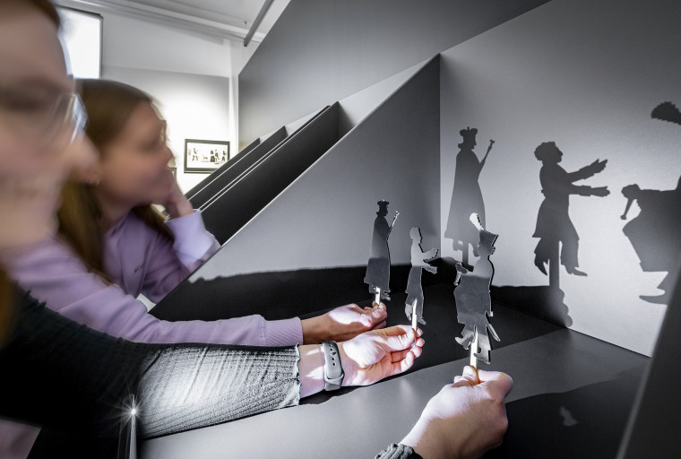 Das Thema Schattentheater kann individuell erkundet werden. Foto: Marcus Rebmann